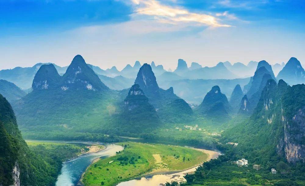 桂林象鼻山•漓江阳朔•银子岩•遇龙河竹筏•4天3晚游 【倾城桂林】