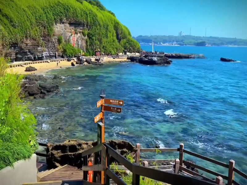 【广西尊贵5天游】德天跨国瀑布•通灵峡谷•北海银滩•涠