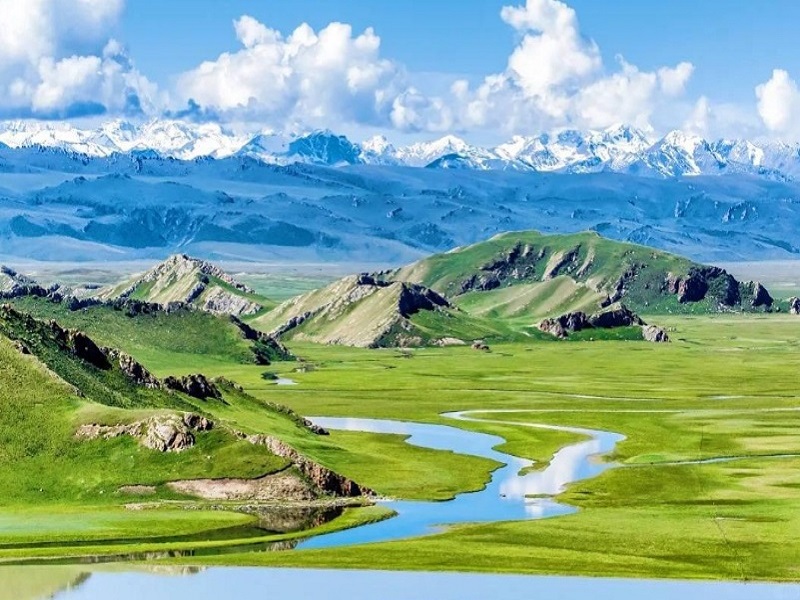 巴音布鲁克草原