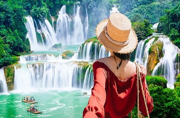 德天跨国瀑布•古龙山大峡谷•巴马长寿村•3天2晚游